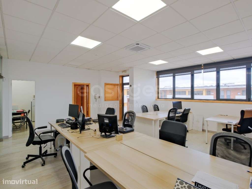 Escritório de topo com mais de 100m2 e 5 estacionamentos junto ao W... - Grande imagem: 5/50