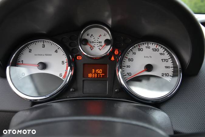 Peugeot 207 1.6 HDi Presence - 23