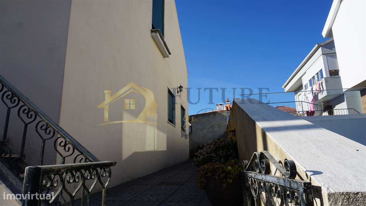 Moradia T3 Venda em Santa Iria de Azoia, São João da Talha e Bobadela,-1