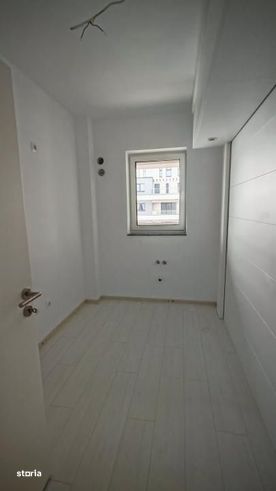 Garsoniera Bloc NOU,cartier AVANTGARDEN,PARCARE,BOXA-1