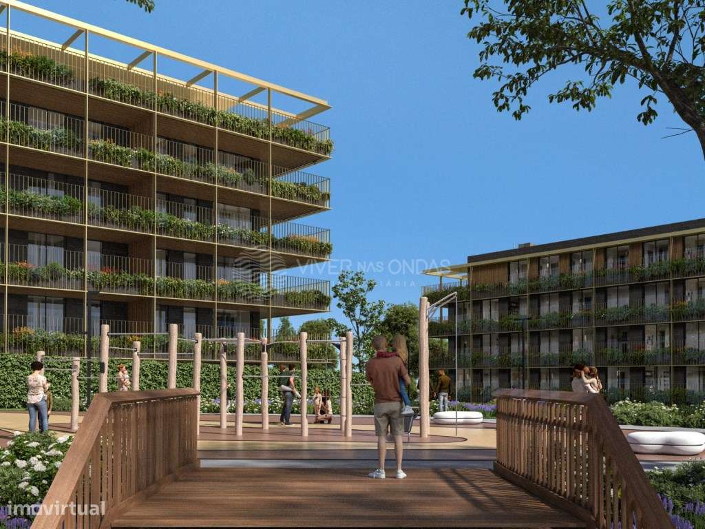 Apartamento T4 com 2 lugares de parqueamento e arrecadação.-11