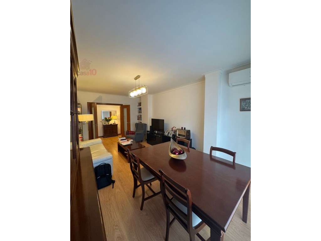 Excelente apartamento T2 para venda em Mem Martins-5