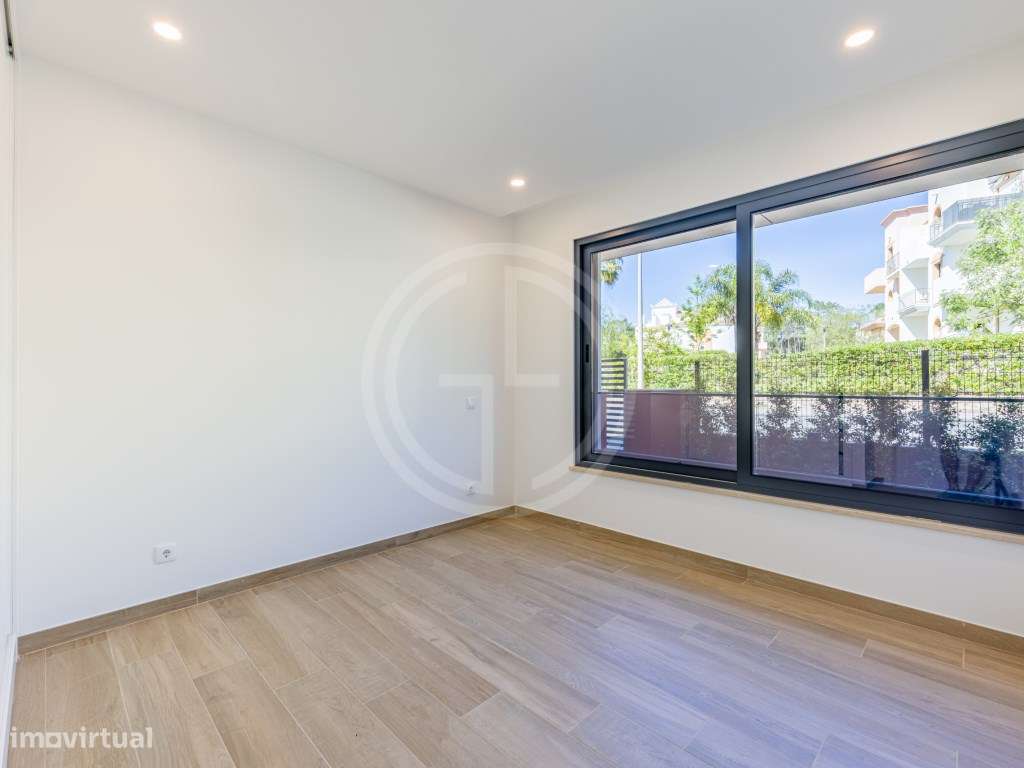 Apartamento T3 novo em condomínio com piscina, no centro de Vilamou...-7