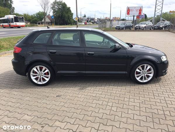 Audi A3 2.0 TDI Sportback DPF Attraction - 4