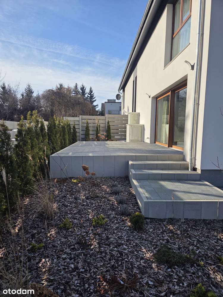 Grunwald - Gotowy, Umeblowany, Wysoki Standard Wykończenia, Garaż-18