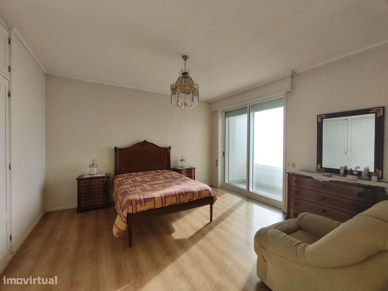Apartamento T6 (primeira linha de mar)-15
