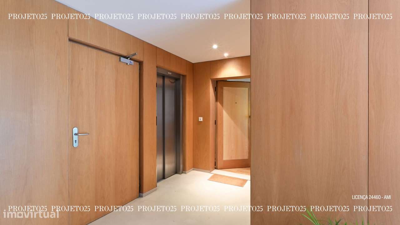 T2 C/ Terraço Privativo em Condº Fechado com piscina  - Casa da Música - Grande imagem: 3/31