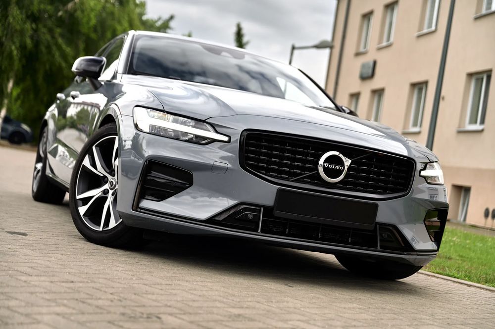 Volvo S60 III (2018-) T4 Geartronic RDesign 2022