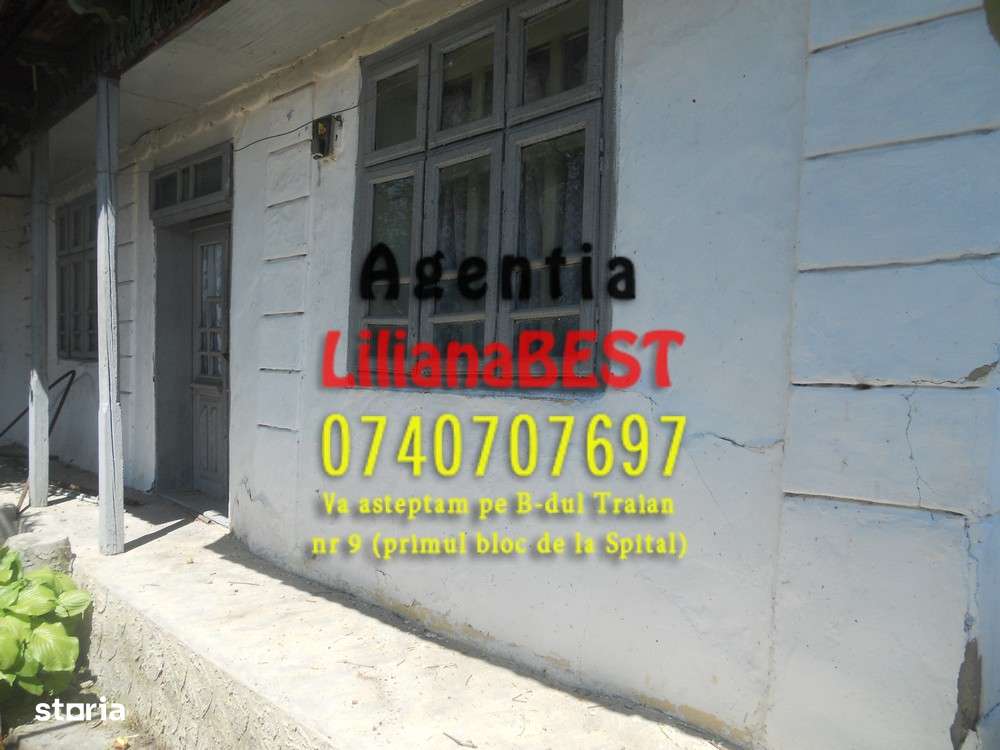 Casa batraneasca cu 1000  mp teren-1