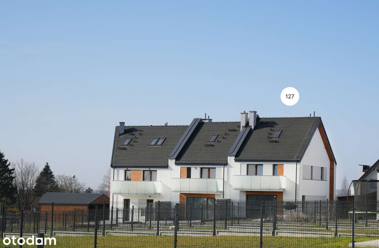 Domy Kołobrzeg - Dom nr 127 Słoneczne Wzgórze z wiatą garażową-0