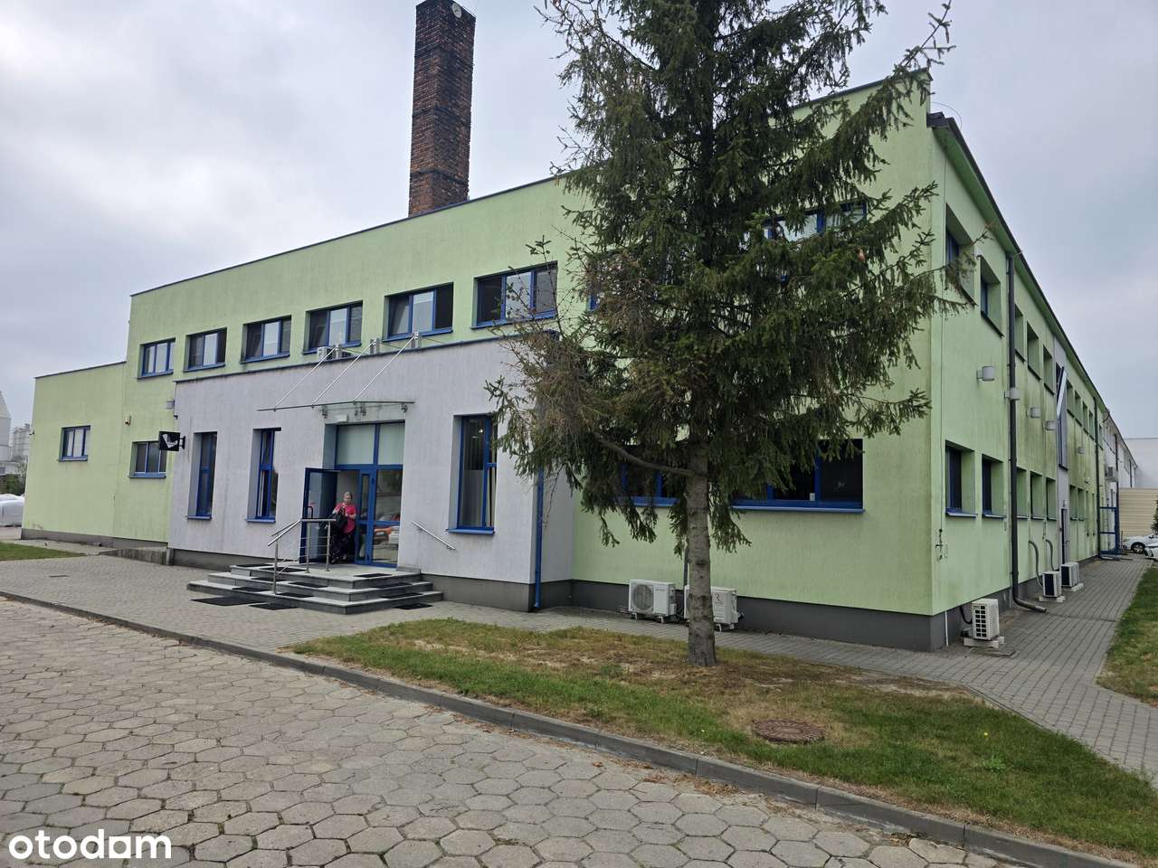 Obiekt produkcyjno-magazynowo-biurowy-16