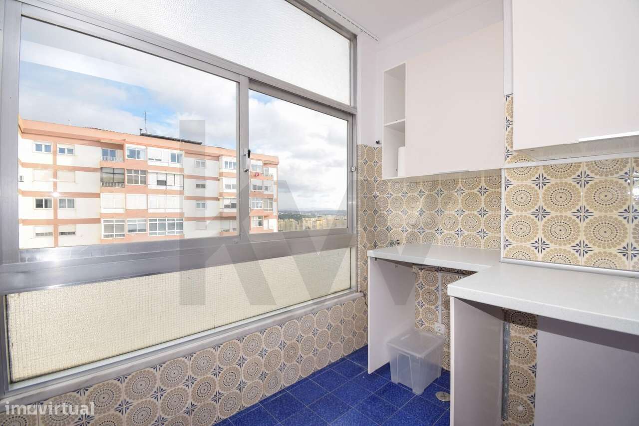 T3 com Sala Dupla em Carnaxide-21