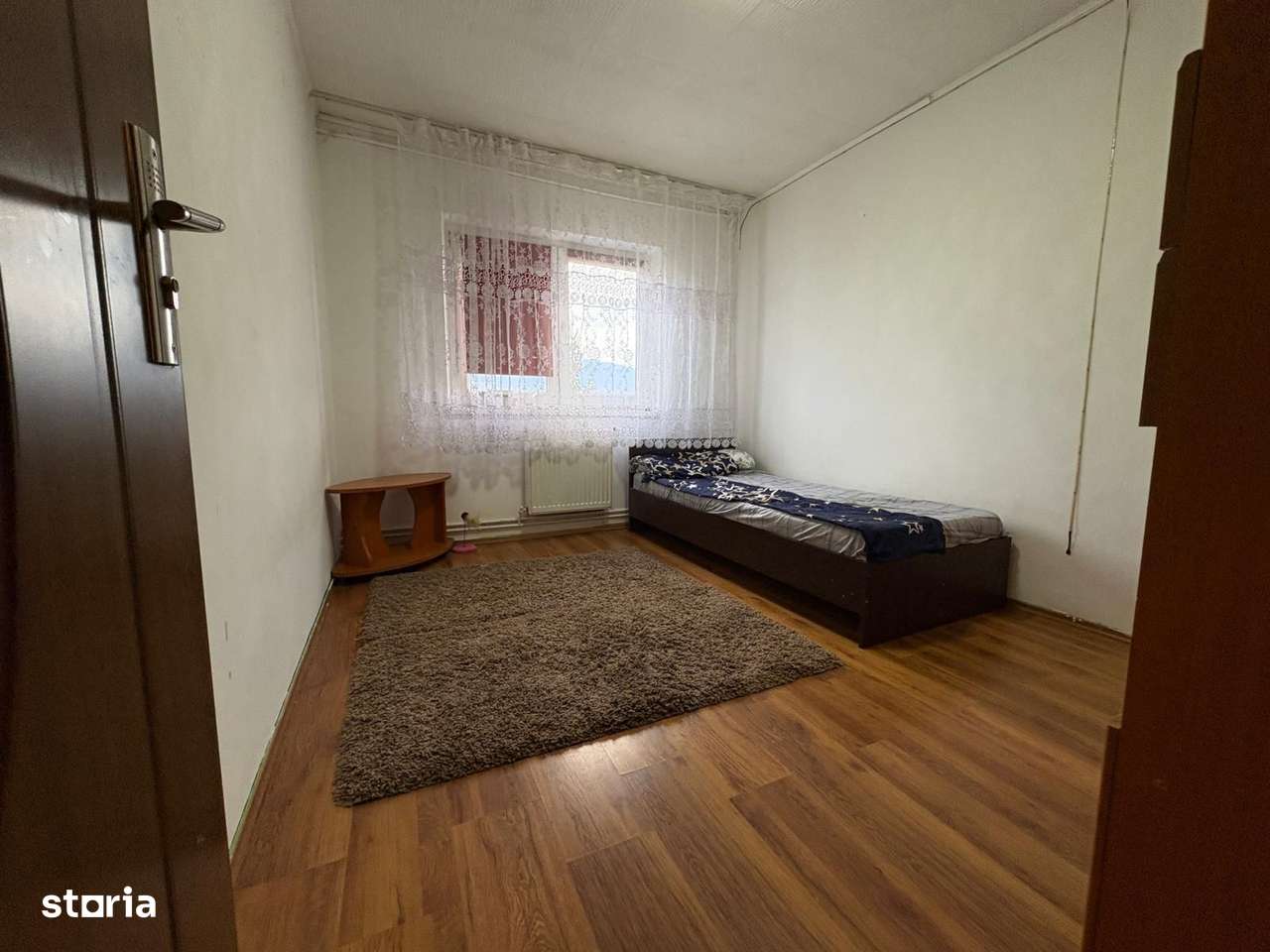 Apartament cu doua camere de vanzare zona Craiter-4
