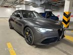 Alfa Romeo Giulia 2.0 Turbo 16V AT8-Q4 Veloce Ti - 21