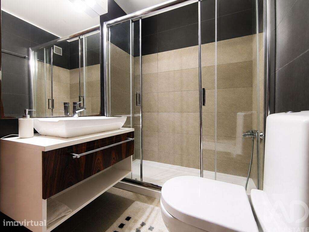 Apartamento T3 em São Mamede de Infesta e Senhora da Hora de 101 m2-15