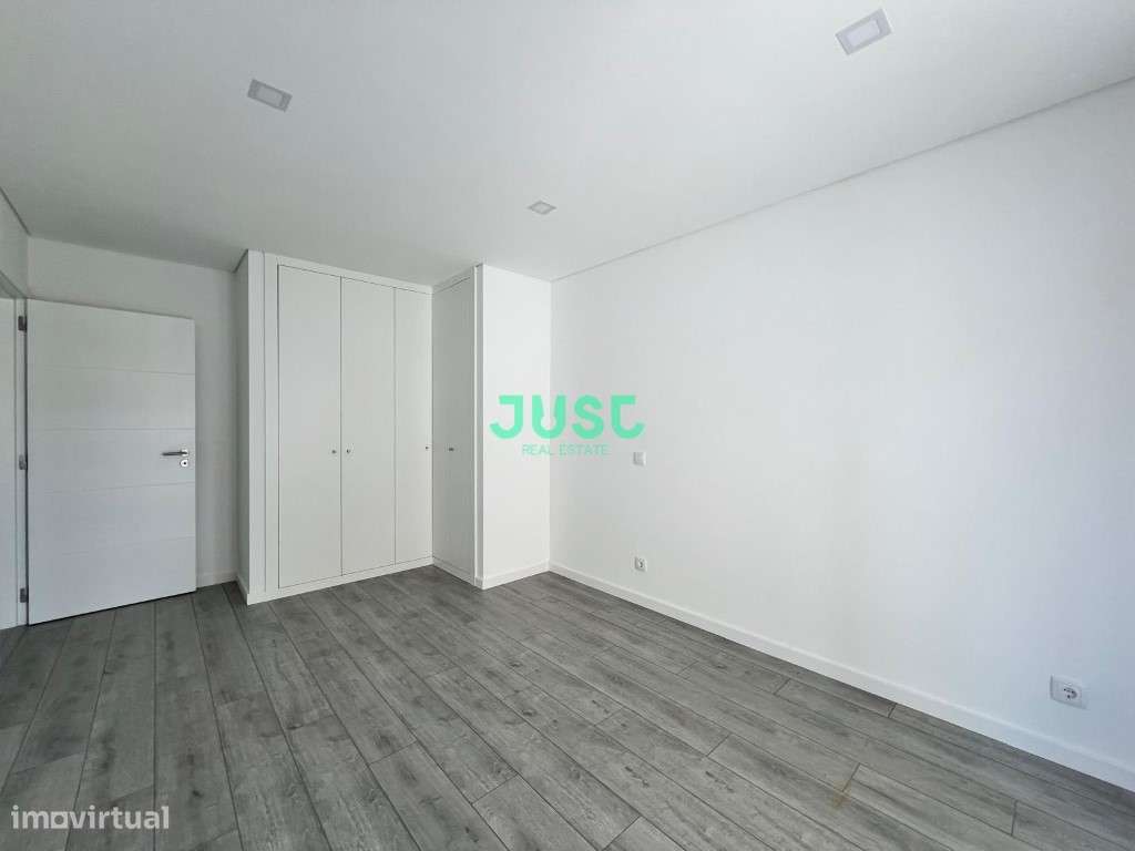 Apartamento T2 Venda Seixal-6