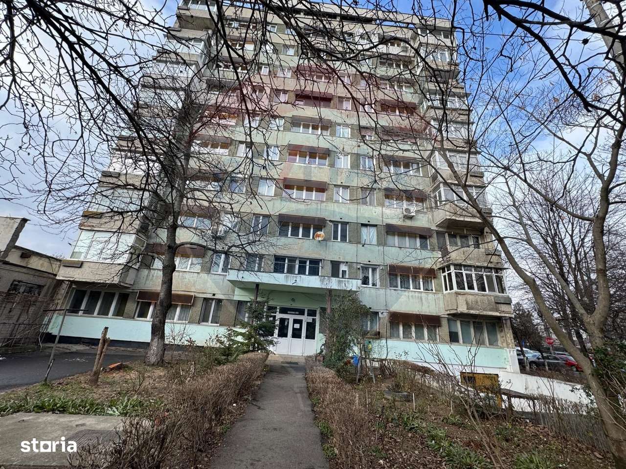 Apartament cu 2 camere de vanzare zona GARA CFR BACAU - Imagine principală: 3/5