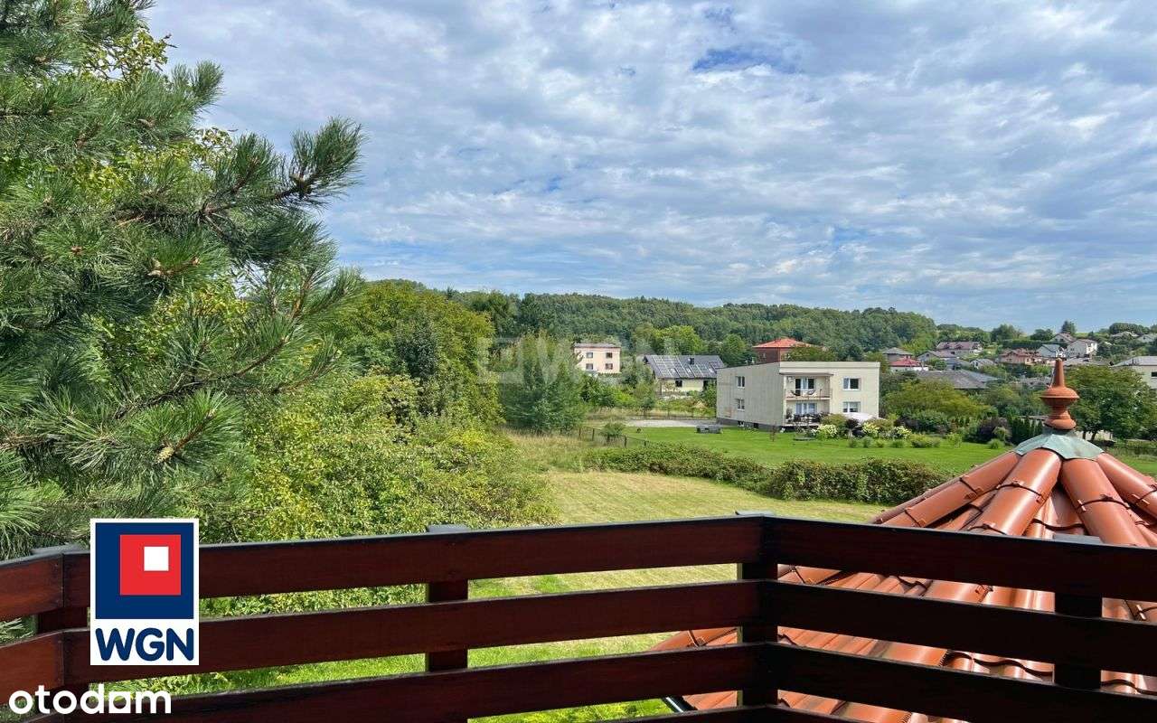 Imponujący dom w spokojnej okolicy - Pełny obrazek: 5/18