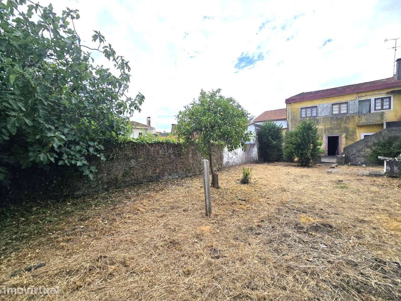 Moradia de r/c e 1º andar no Centro de Ovar-31