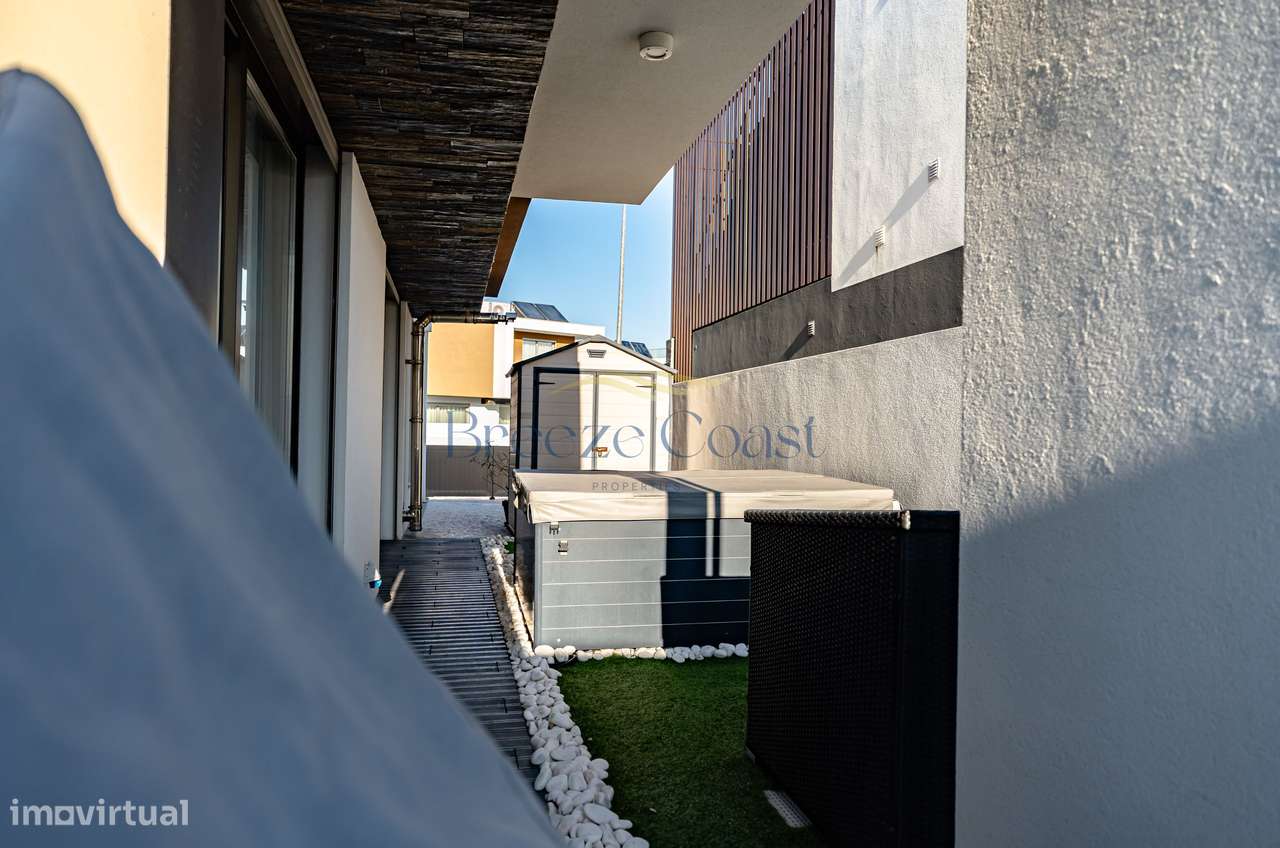 Moradia T4 com Rooftop Vista Mar-9