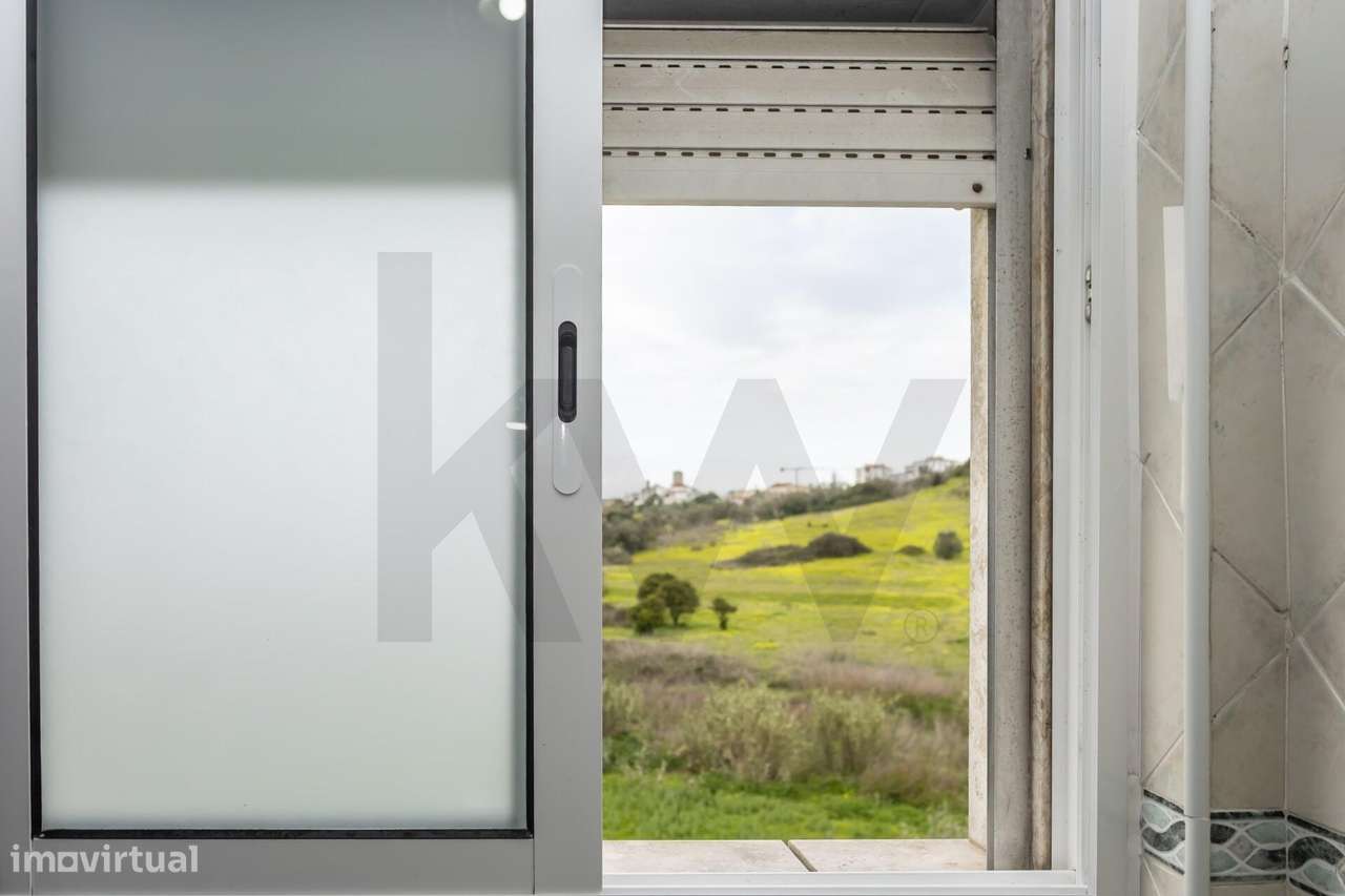 Apartamento T2 com duas frentes e vista rio na Torre da Marinha - Seix-14