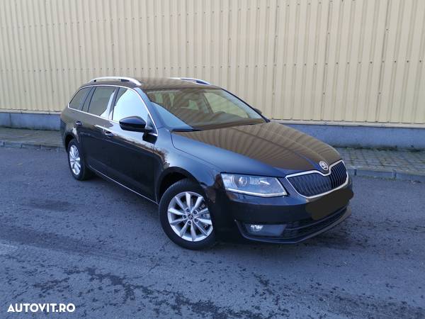 Skoda Octavia Combi 1.6 TDI Elegance DSG - 1