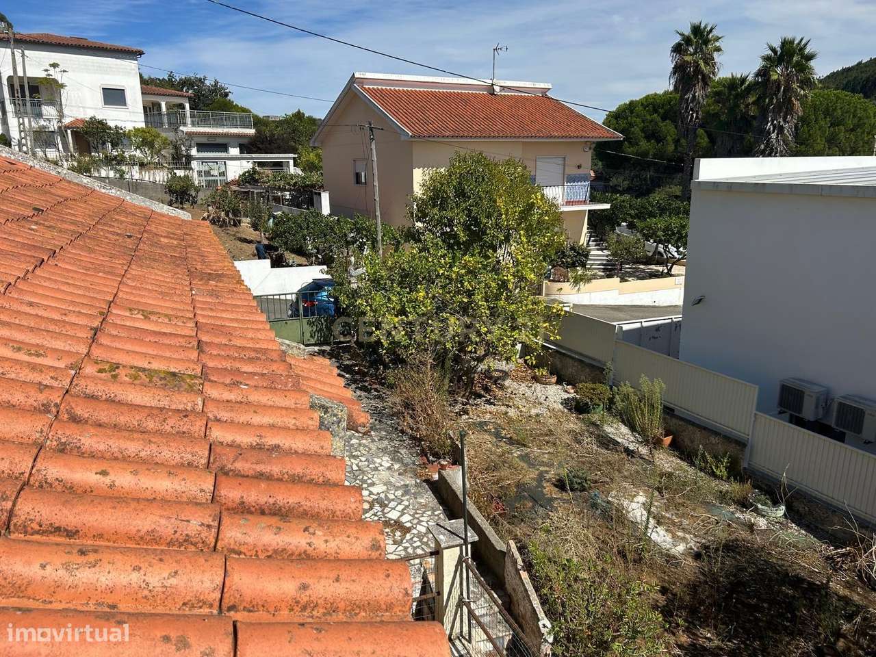 Moradia T6 para remodelação total, em Lousa-Loures, a 3 min da A8/Lisb - Grande imagem: 5/30