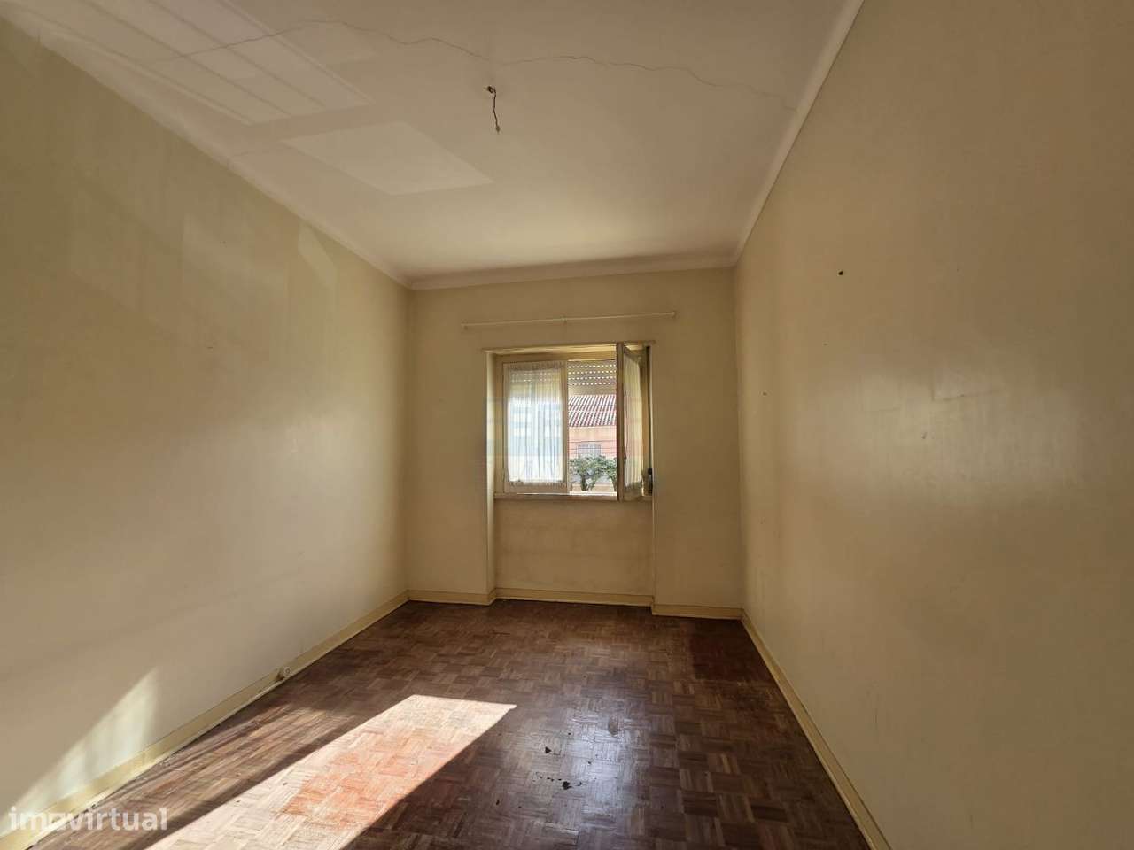 Centro Mem Martins - T4 para remodelação-11