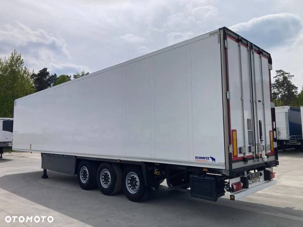 Schmitz Cargobull Chłodnia Doppelstock - podwójny załadunek z Carrier Vector 1550 - 4