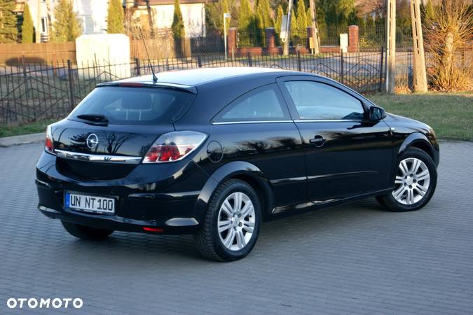 Opel Astra GTC 1.6 Edition - 13