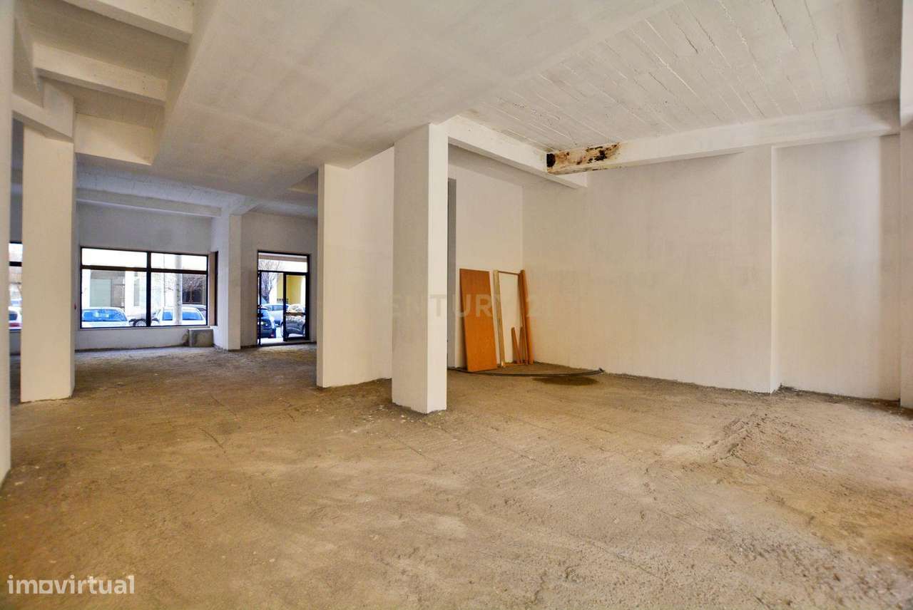 Loja Quinta do Patrimonio/Sacavem - Grande imagem: 4/9