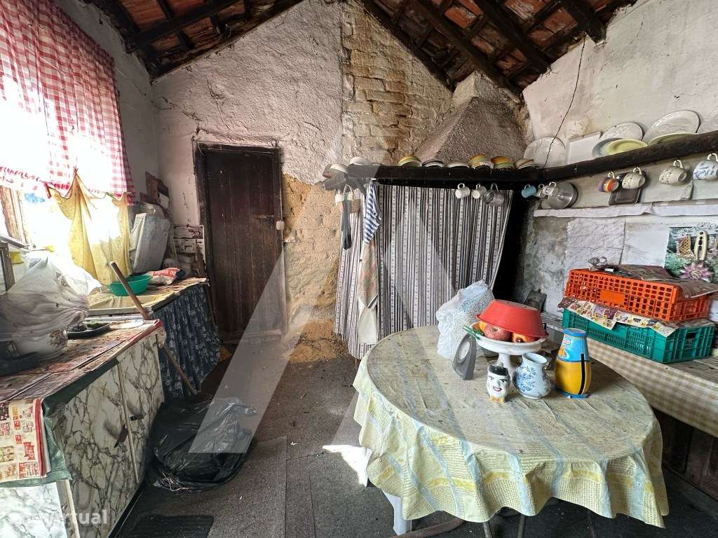 Moradia T2 isolada em Ouca - Grande imagem: 4/21