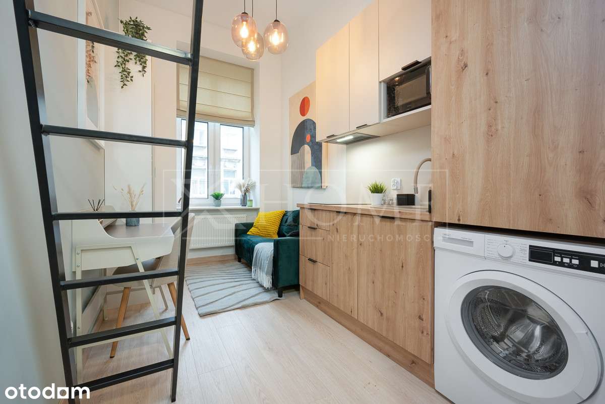 kawalerka przy Manu, front, antresola-3