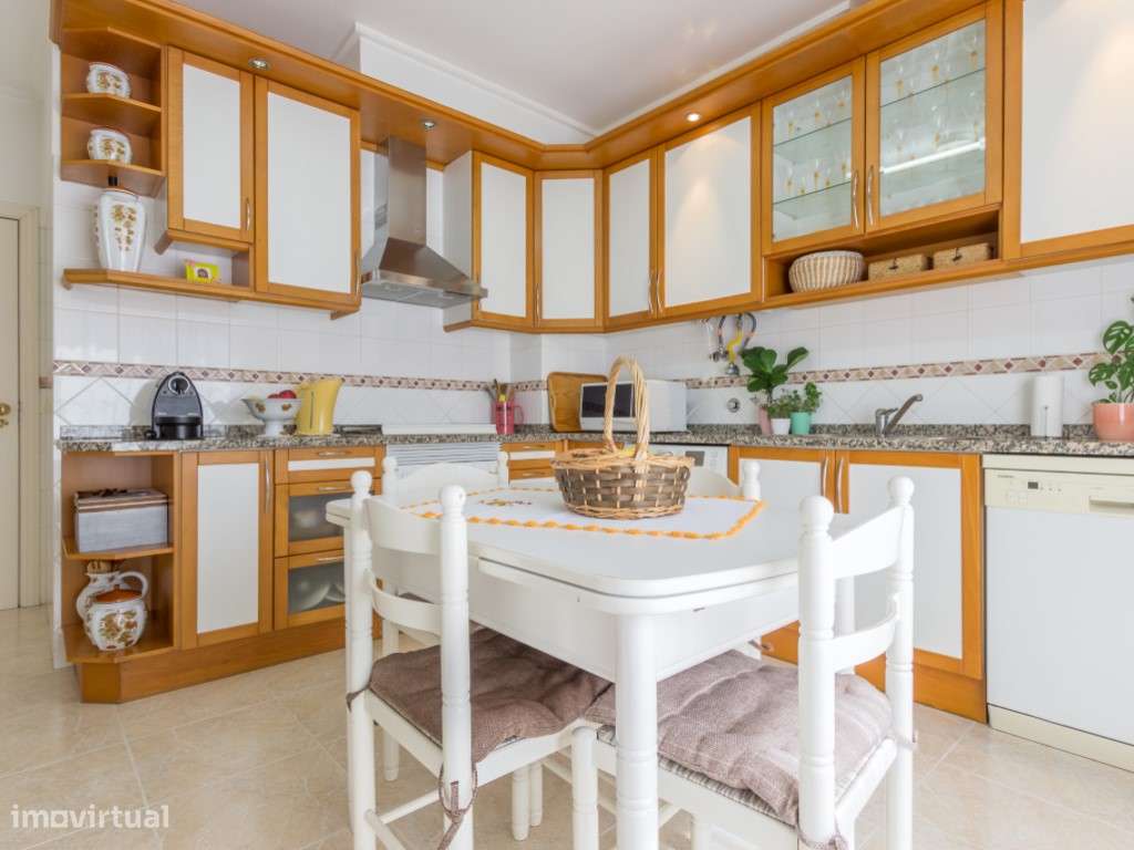 Apartamento T4 - Zona Premium - Seixal-5