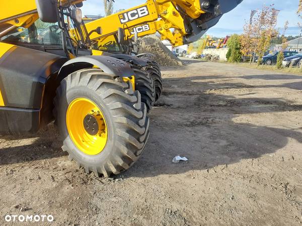 JCB 550-80 - 21