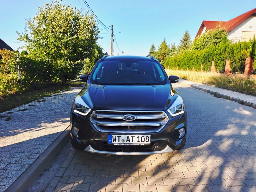Ford Kuga II (2012-) 2.0 TDCi 2x4 Titanium 2017