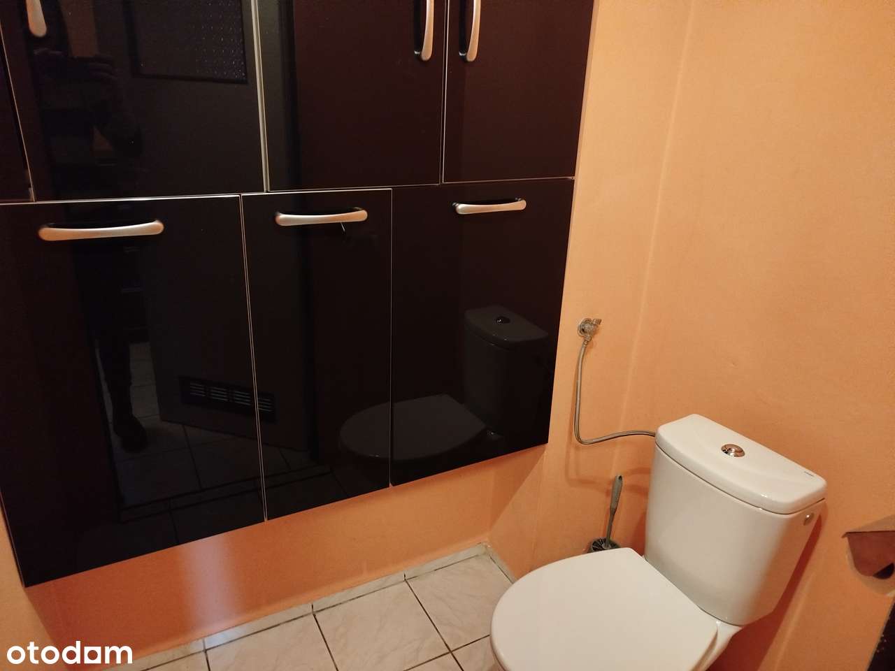 Malczyce/3pokoje/balkon/piwnica/1piętro/blok/pkp 300 m-5