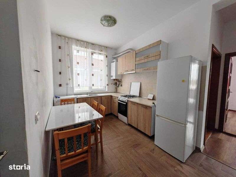 Proprietar inchiriez 3 camere bloc nou - Imagine principală: 4/8