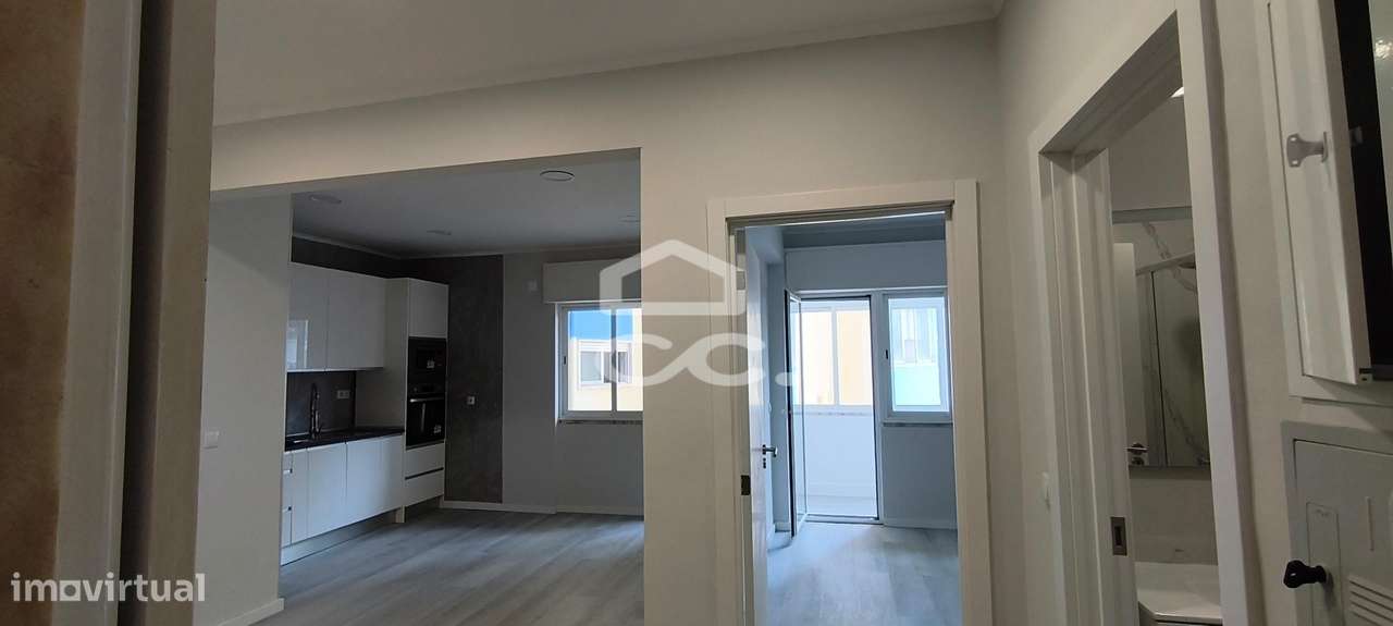 Apartamento T1 Amadora-35