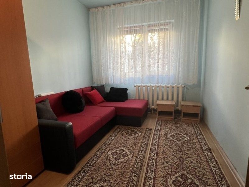 Apartament 3 camere  in zona  Sirena