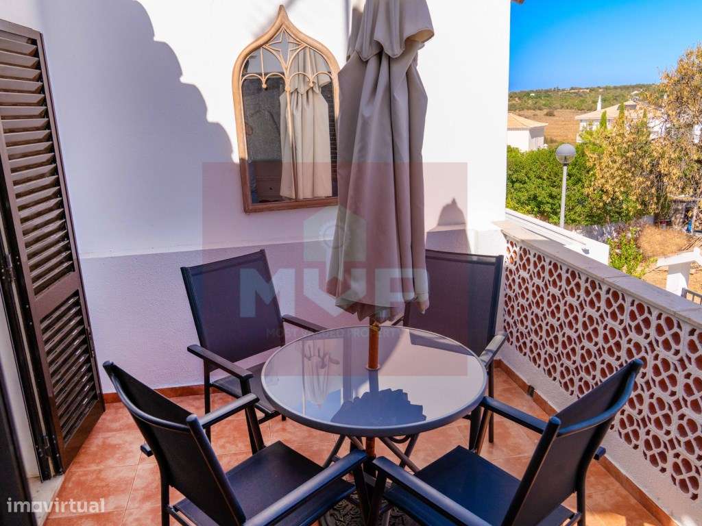 Moradia V3 em banda renovada nos arredores de Tavira - Grande imagem: 2/24