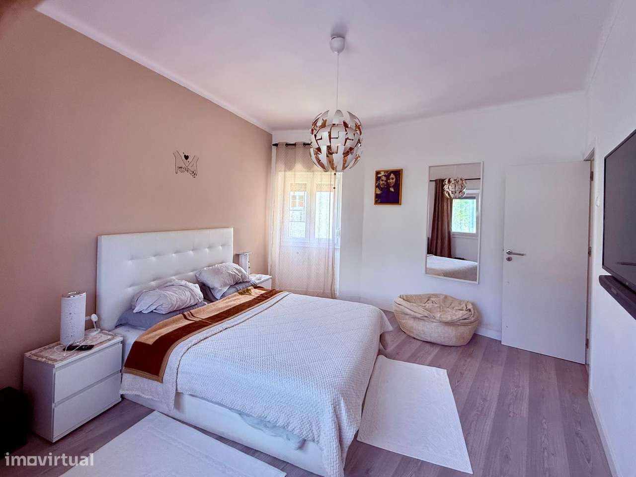 Moradia de 4 quartos, inserida num terreno com 367 m².-16