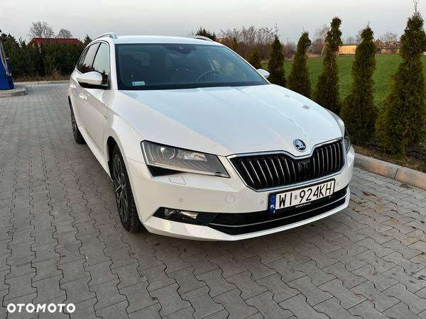 Skoda Superb 2.0 TDI SCR L&K DSG - 2