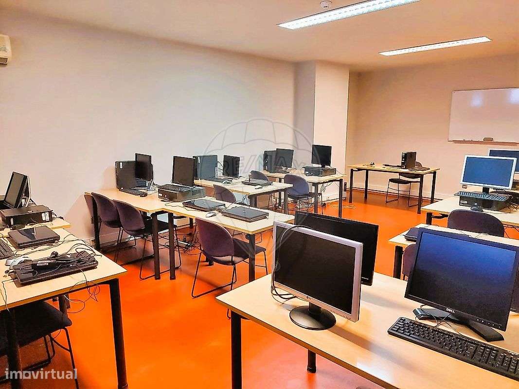 Escritório  para arrendamento - Grande imagem: 4/8