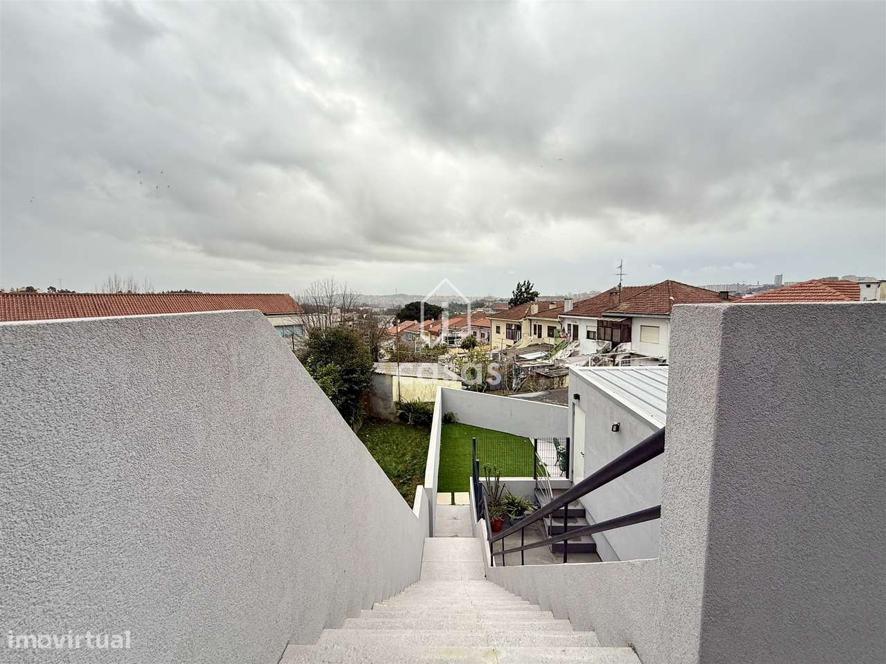 Andar Moradia T3 Renovado Rio Tinto | Suite + Terraço-24