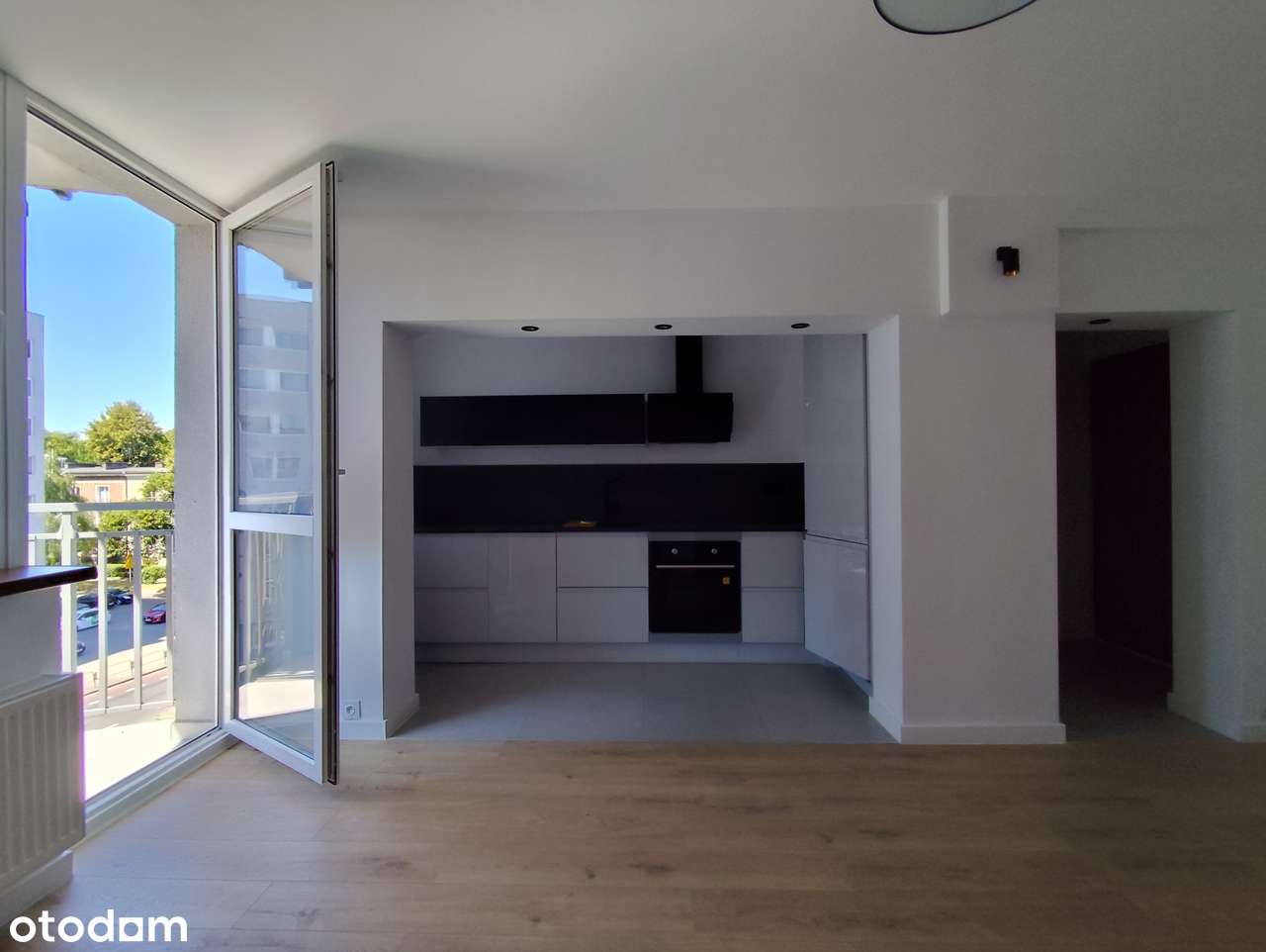 33,66 m2, 2 pokoje, 4p. (winda) C.O. miejskie K-CE - Pełny obrazek: 2/17