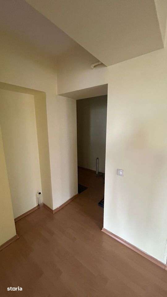 Apartament 3 camere S4 str Savinesti
