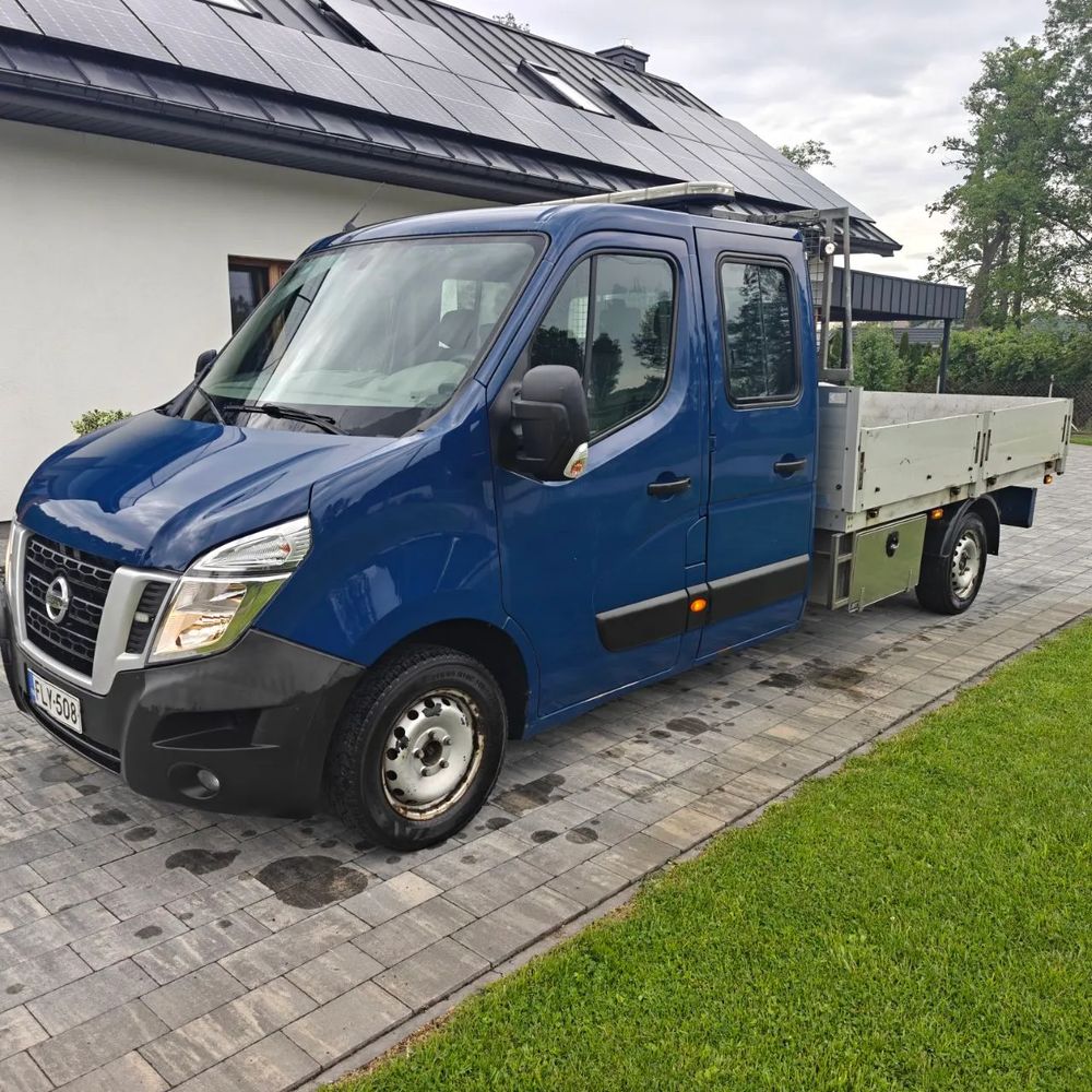 Nissan NV400 2016