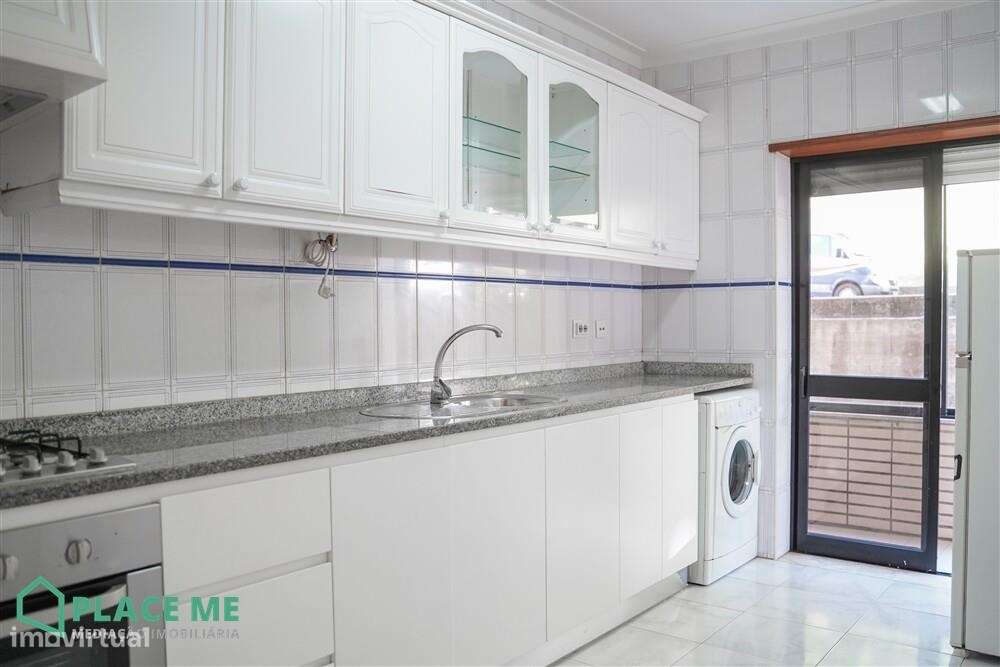 Apartamento T1+1 próximo da Estação de Comboios-34