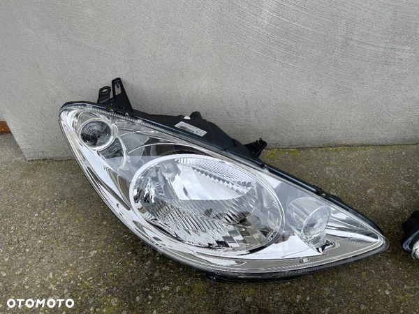 LAMPY PRZEDNIE PEUGEOT 1007 2004-> NOWE ORYGINALNE - 3